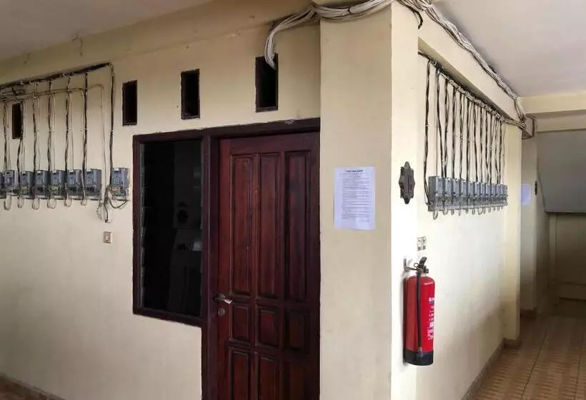 Hotelli Spot On 93685 Homestay Bu Sun Syariah