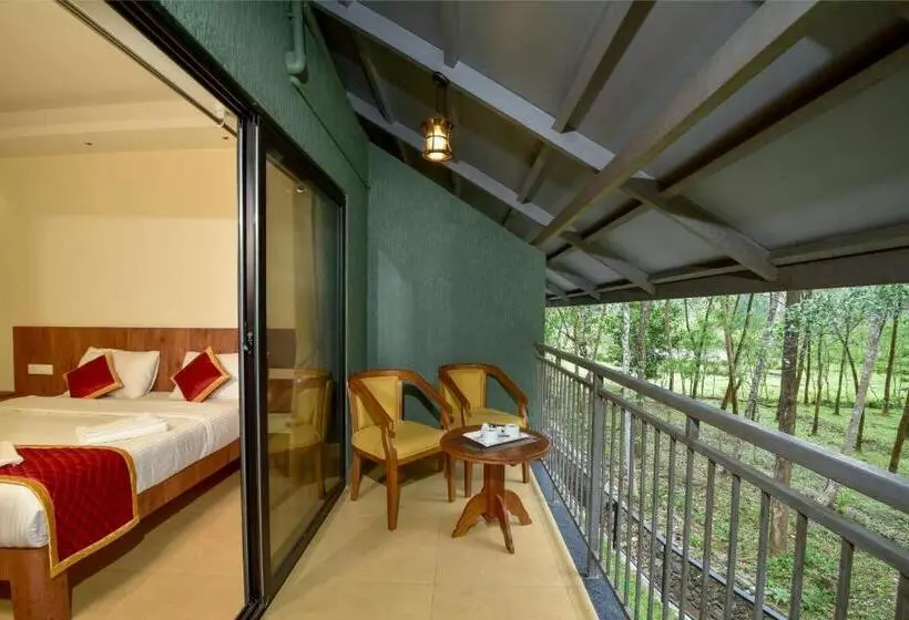 Hotelli The Forrest Inn