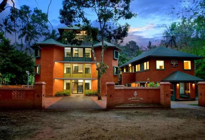 Hotelli The Forrest Inn
