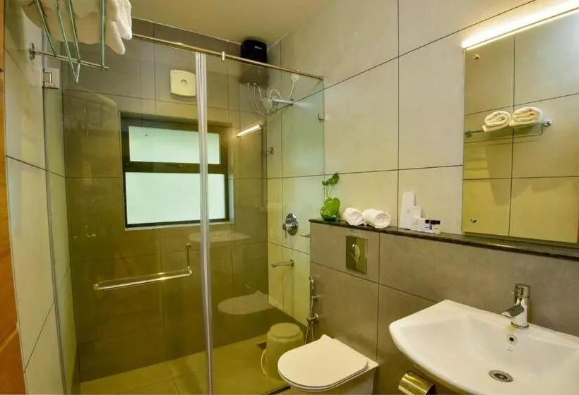 Hotelli The Forrest Inn