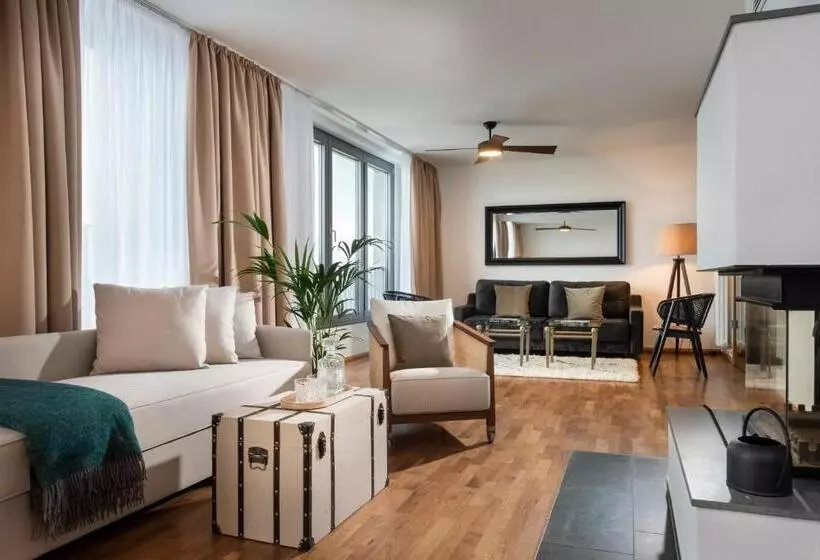 هتل The Tale Luxury Suites