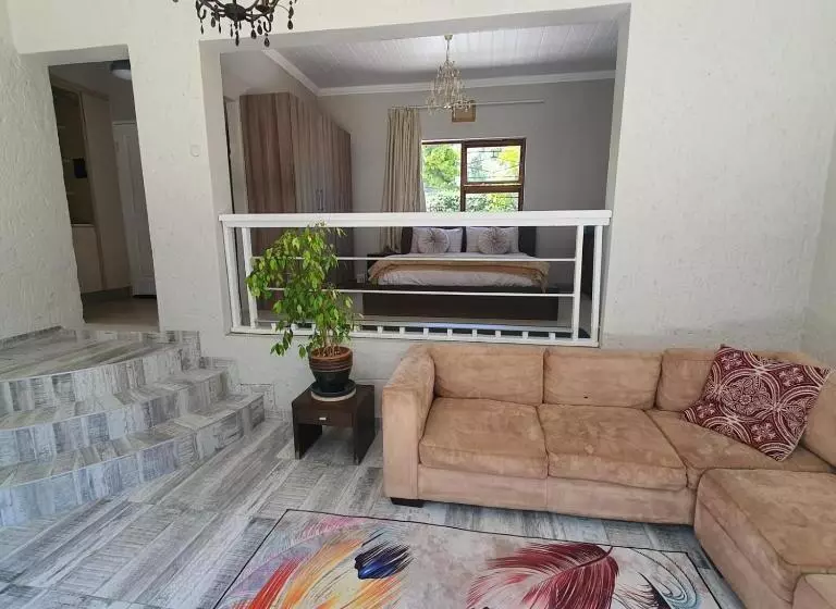 ペンション Desita Guest House