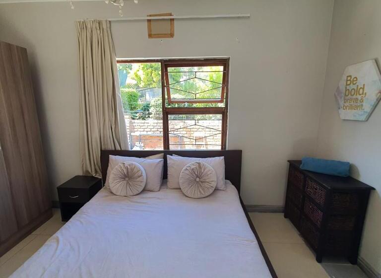 Пансион Desita Guest House