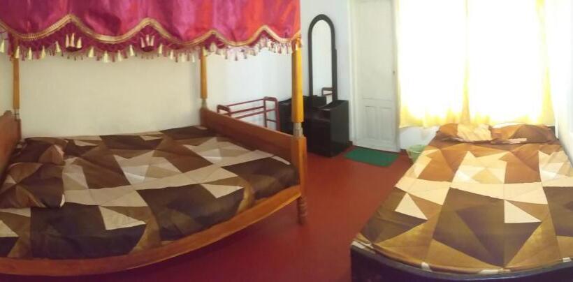 بنسيون Lions Villa & Resort