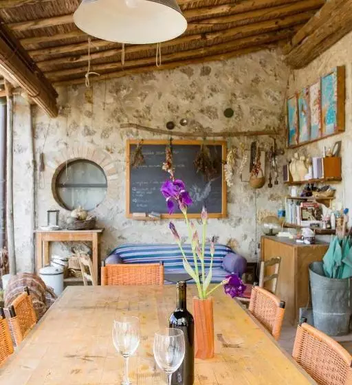 Majatalo Private Room With Own Bathroom At Podere Noceto