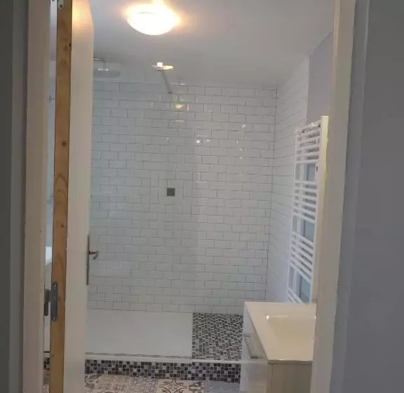 Aamiaismajoitus (B&B) Au Charme D Antan/ Notre Heure