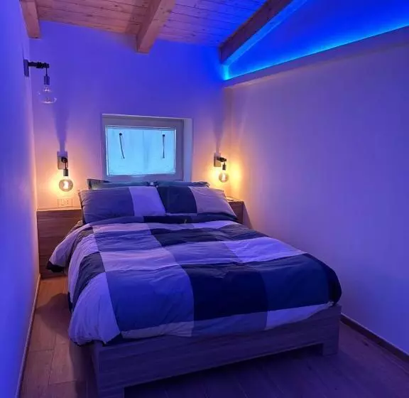 تختخواب و صبحانه La Botte Piccola