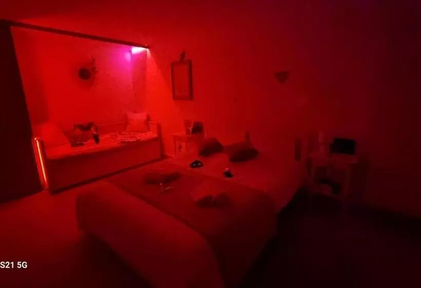 Aamiaismajoitus (B&B) Love Room De Charme Var