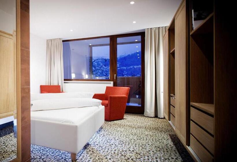 Genießer   & Romantikhotel Das Schiff