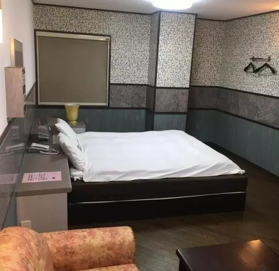 Hotelli ビジネスインｎａｇａｓｈｉｍａ