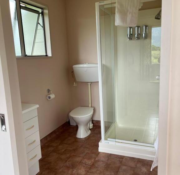 Hotell Carrickfergus Cottage Unit 2