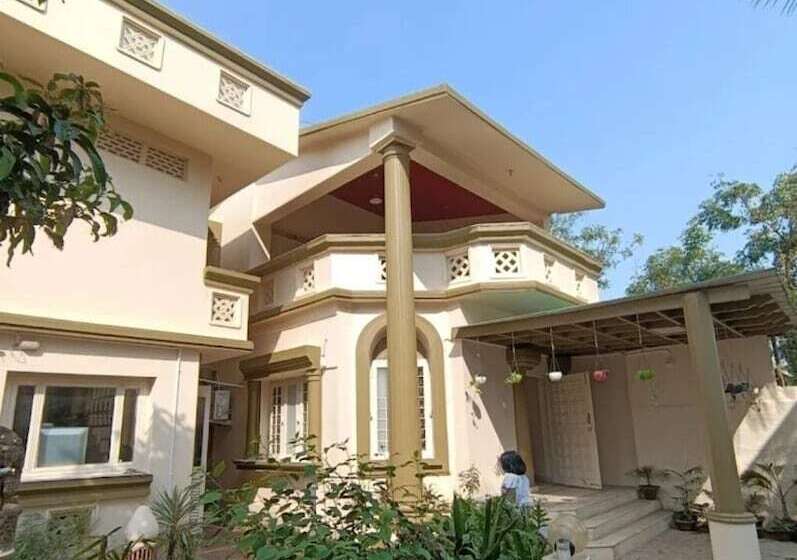 Hotell Chandan Resort