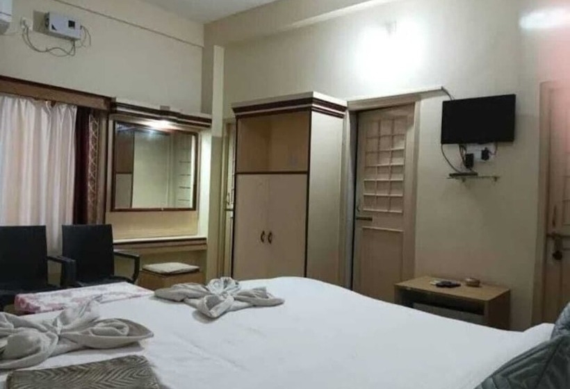 Hotell Chandan Resort