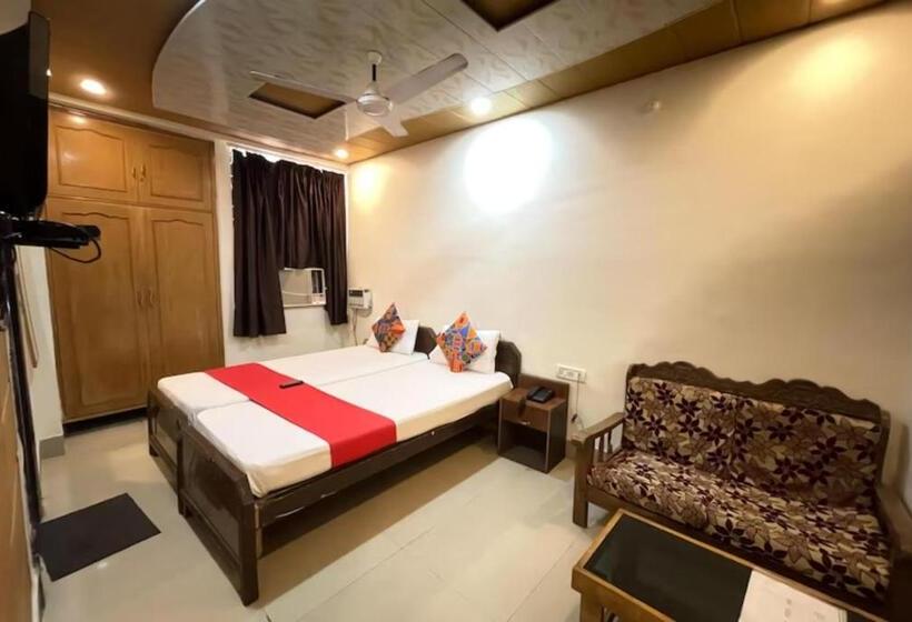 ホテル Grg R P International Patna