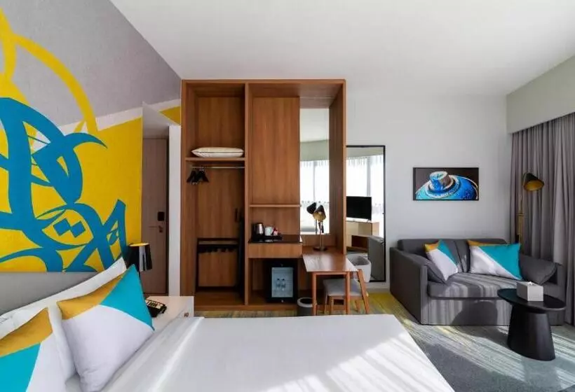 ホテル Ibis Styles Deira
