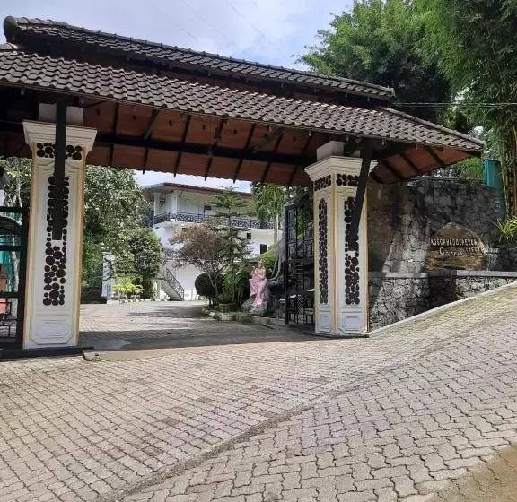 ホテル Kosgahadolaella Green Resort