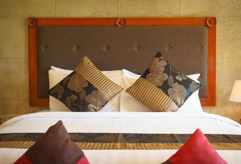 Hotel Model Temple Resort & Spa