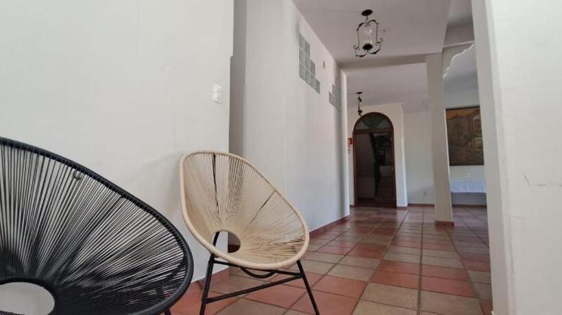 فندق Pousada Economic Pitangui