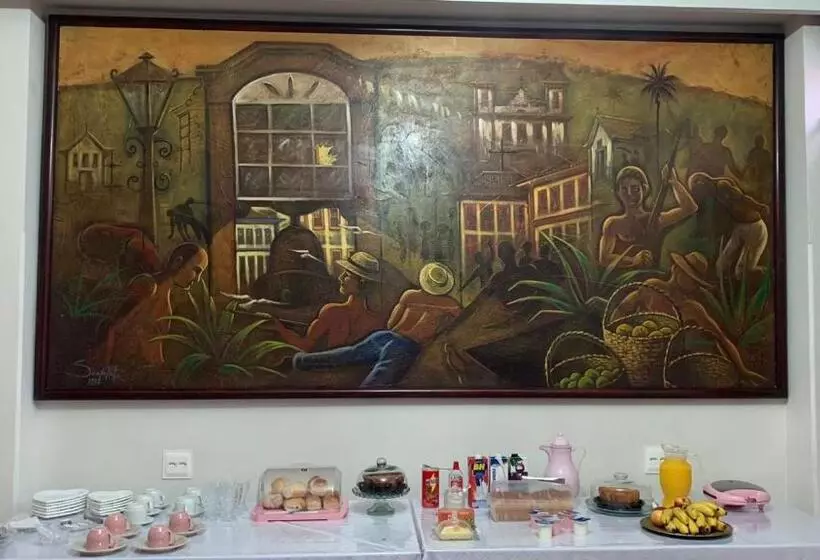 ホテル Pousada Economic Pitangui