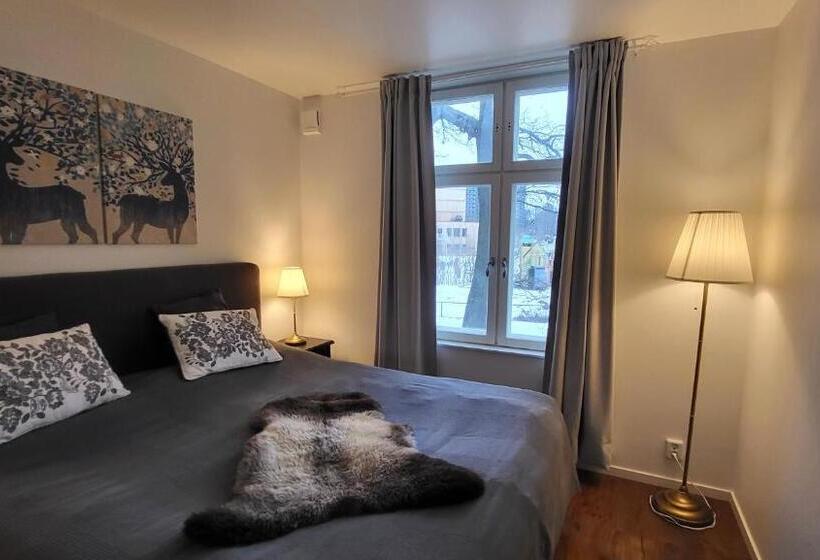 بنسيون Beautiful Lakefront House