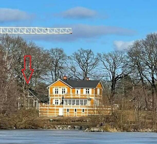 بنسيون Beautiful Lakefront House