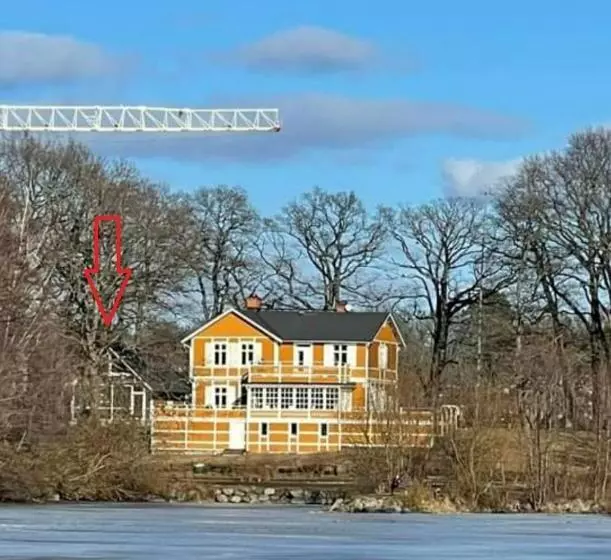 ペンション Beautiful Lakefront House