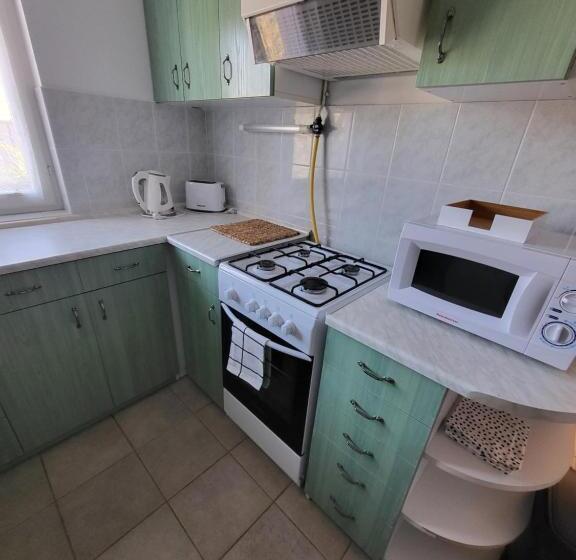 Пансион Bella Villa Apartmanház