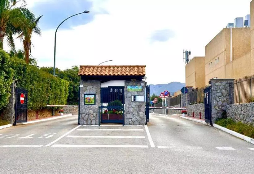 Majatalo Casita Garden&spa