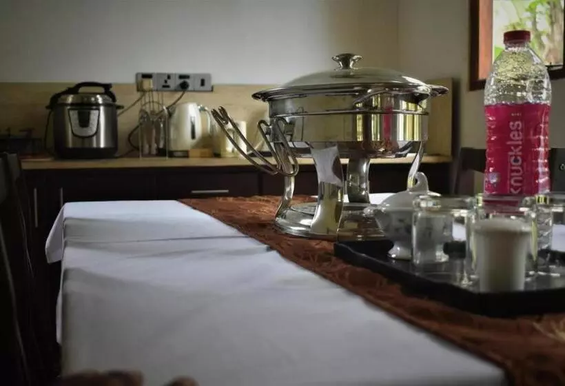 Majatalo Rock View Home