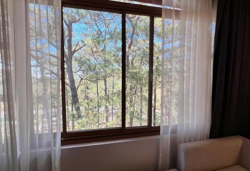 Relaxing Forest View At Forest Lodge Hotel, Cjh Private Unit 554