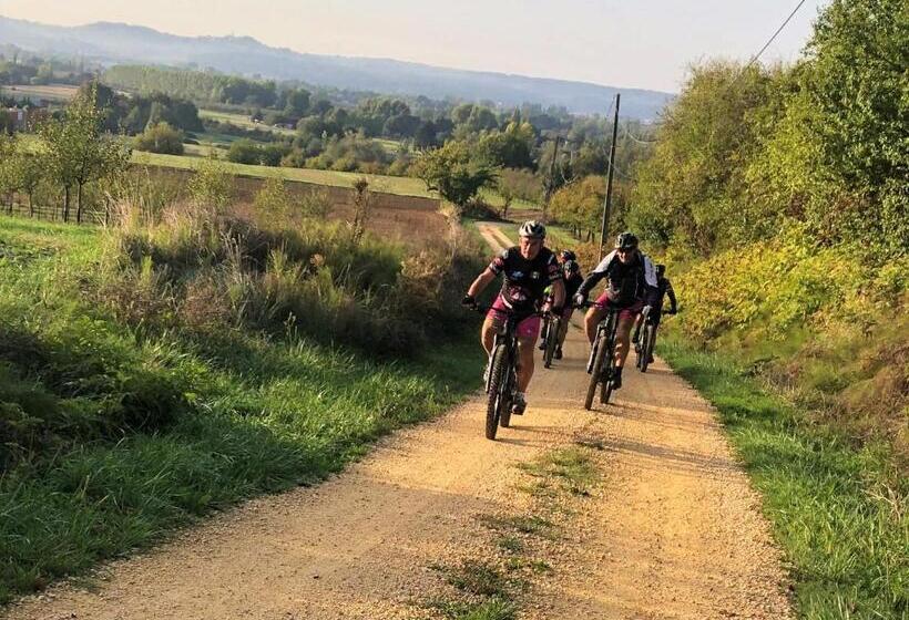 住宿加早餐  Au Bourg