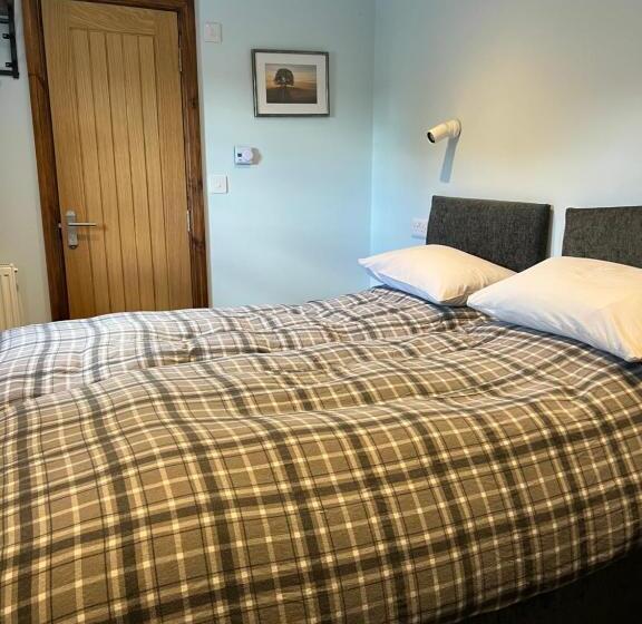 Bed and Breakfast Comus Inn