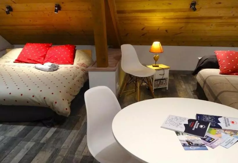 Aamiaismajoitus (B&B) La Fruitière D Arith