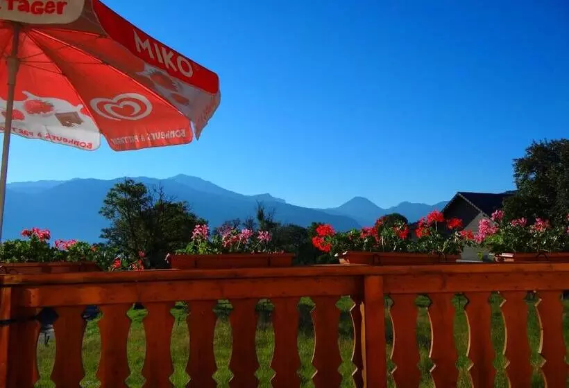 Aamiaismajoitus (B&B) La Fruitière D Arith