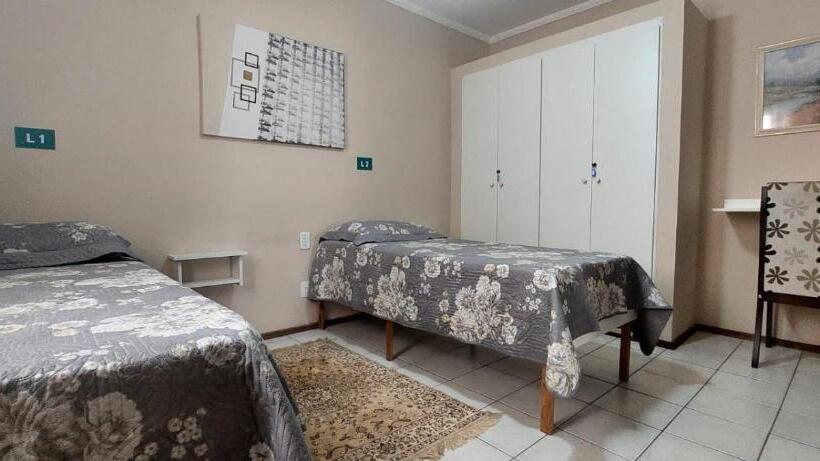 Bed & Breakfast Pousada Palmeira