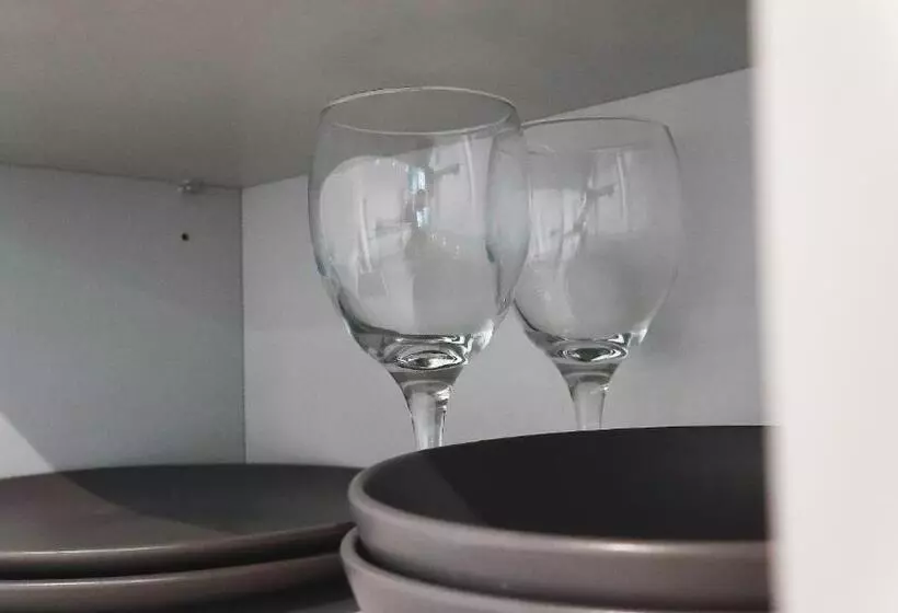 ホテル Alban Suites