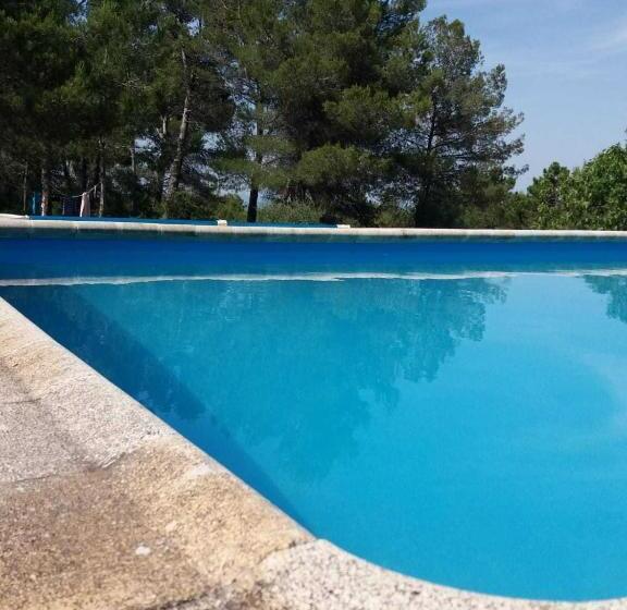 Отель Casa Rural En Pleno Paraje Natural La Chirala