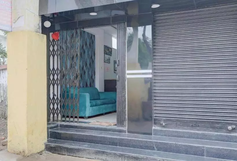 Hotelli Oyo Flagship Pratima Palace