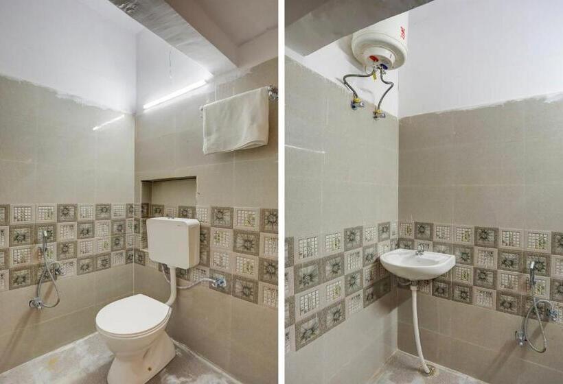 فندق Oyo Flagship Pratima Palace