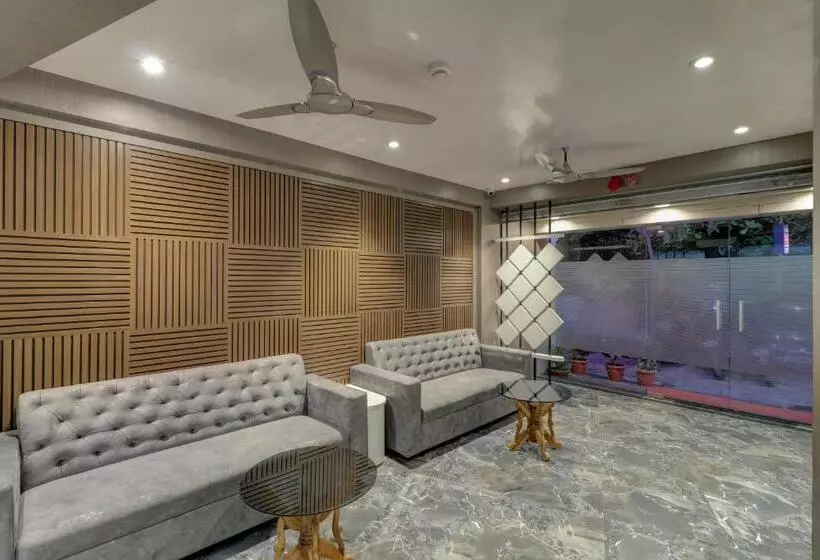 ホテル Shree Residency Lodging & Boarding