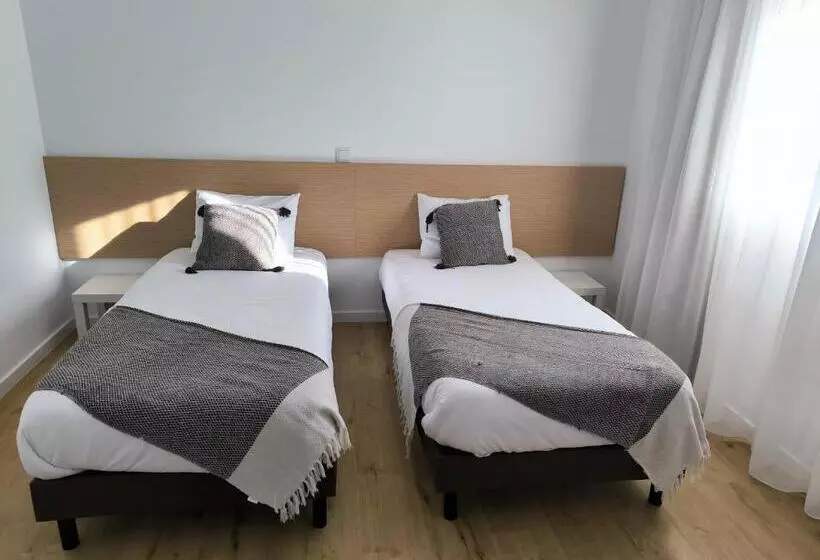 ホテル Suitel Pombal