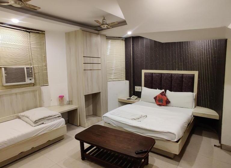 בית מלון כפרי Sunrise Dx