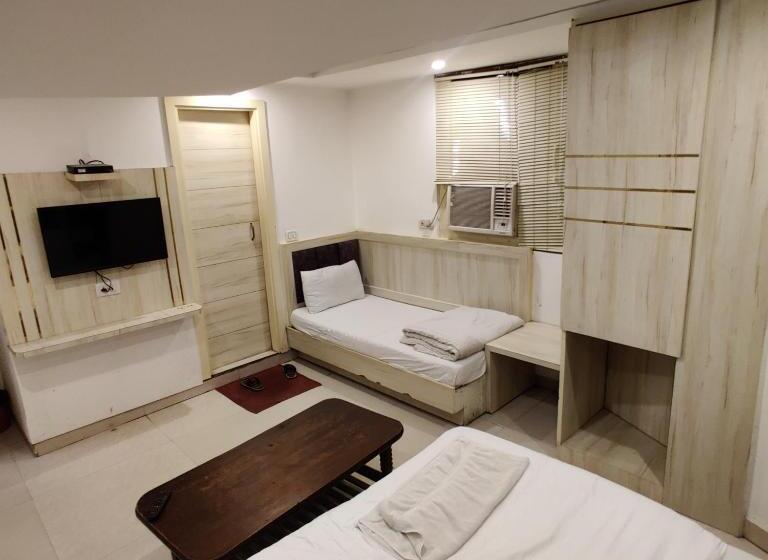 בית מלון כפרי Sunrise Dx