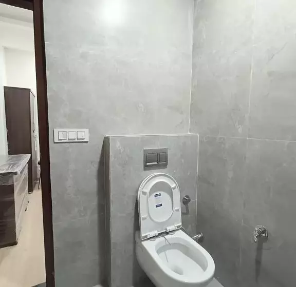 Hotel V