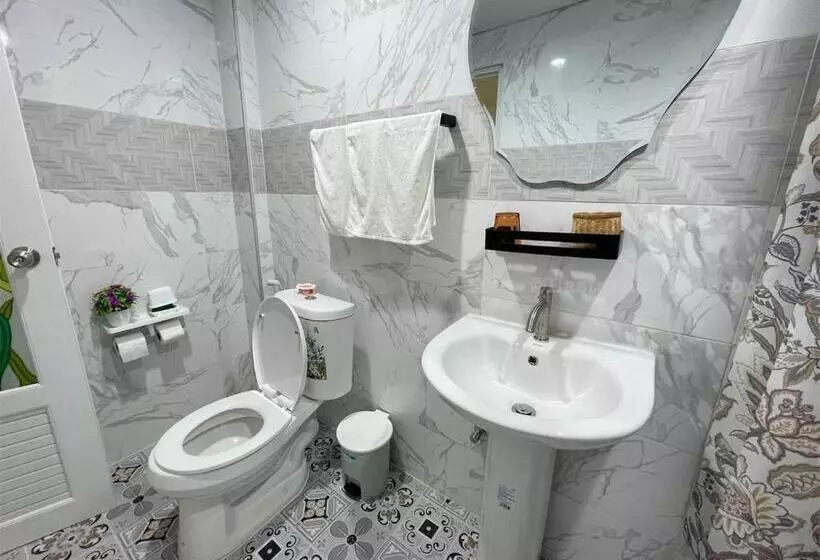 Hotelli Yok Guest Hose  Hostel