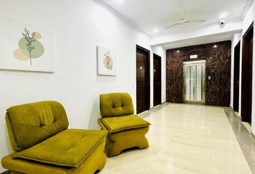 酒店 Zen Suites   Golf Course Road Gurgaon