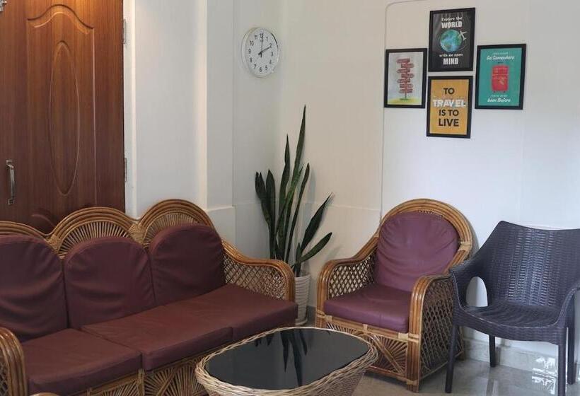 پانسیون Lamin Guest House