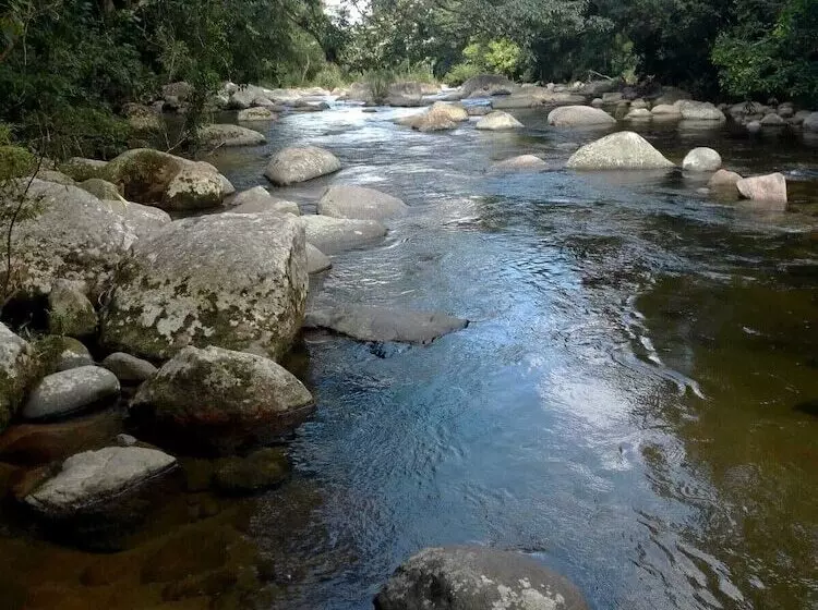 پانسیون Onça Parda Hospedagens Com Cachoeira Privativa