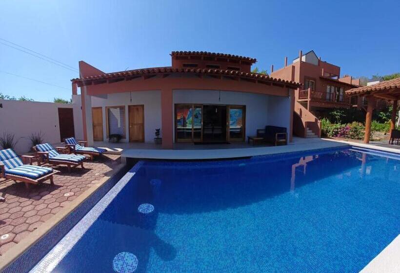 بنسيون Villas Casa Tomasa