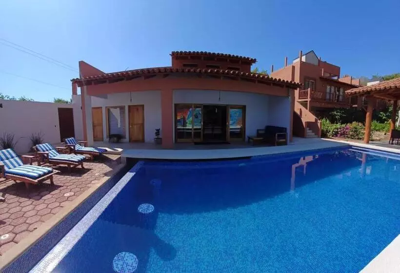 ペンション Villas Casa Tomasa